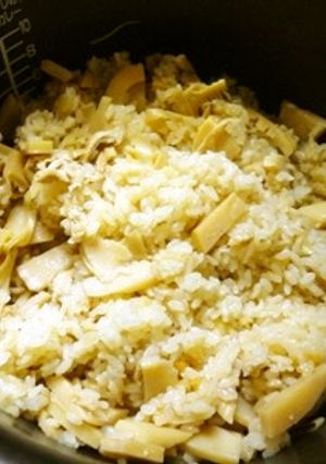 筍と油揚げのシンプルな筍ご飯-レシピのメイン写真