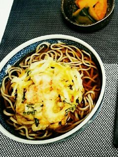 簡単美味しい小エビと新玉ねぎのかき揚げ-レシピのメイン写真