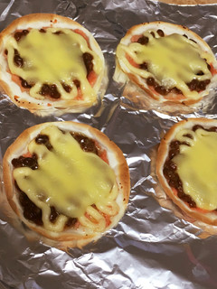 余ったら☆ギョーザの皮で納豆ピザ-レシピのメイン写真