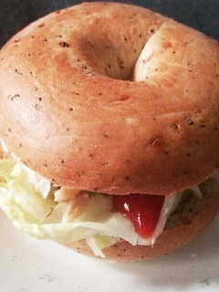 ベーグル、ローストチキンサンド-レシピのメイン写真
