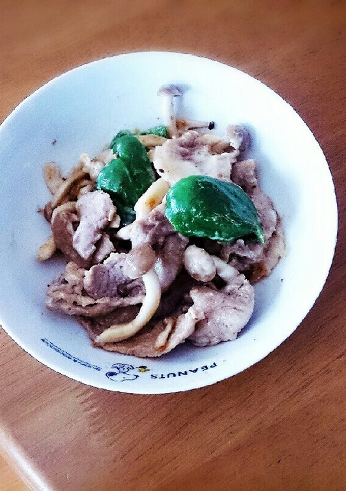 豚肉とシメジのチーズ炒め-レシピのメイン写真