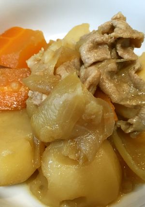 絶品！簡単。豚コマで基本の肉じゃが-レシピのメイン写真