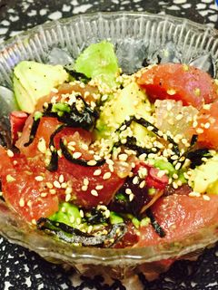 マグロとアボカドの塩昆布ごま和え-レシピのメイン写真