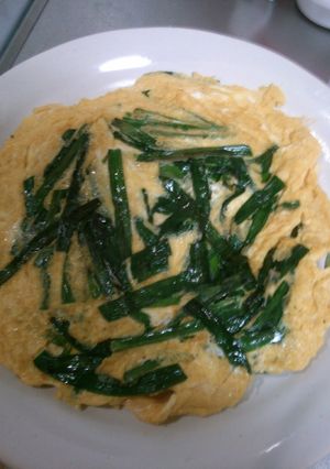 簡単☆餃子のタレで、ニラ玉-レシピのメイン写真