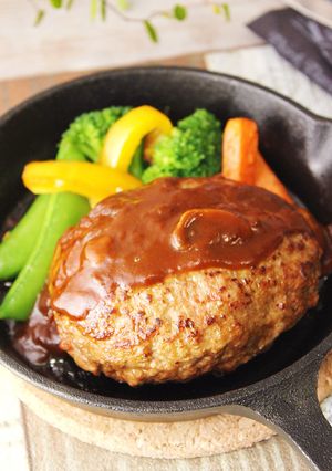 スキレットでジューシーハンバーグ-レシピのメイン写真
