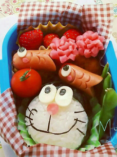 ドラえもんとこいのぼり こどもの日キャラ-レシピのメイン写真