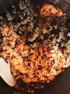 【主食】ひじきとお揚げの炊き込みごはん-レシピのメイン写真