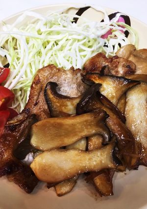 豚の生姜焼きエリンギ増し増し【ダイエット-レシピのメイン写真