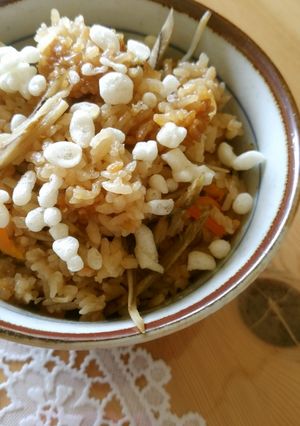 ごま油香るごぼうの炊き込みご飯-レシピのメイン写真