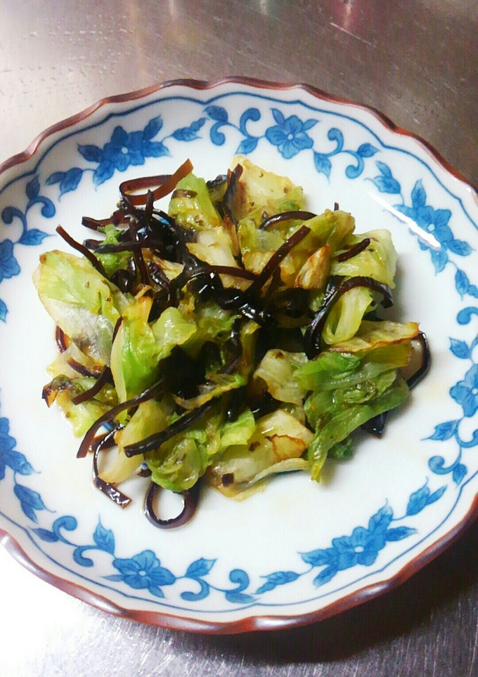 レタス炒め。材料2つ。(簡単で失敗無し)-レシピのメイン写真
