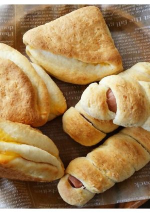 ビスケット風チーズとソーセージ捻りパン-レシピのメイン写真