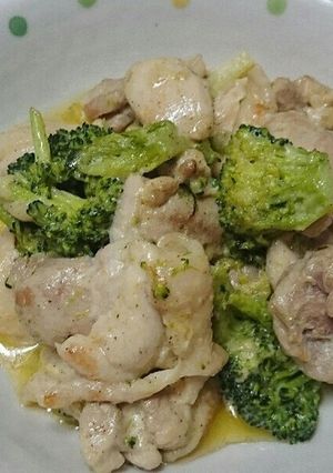 鶏もも肉&ブロッコリーの簡単炒め-レシピのメイン写真