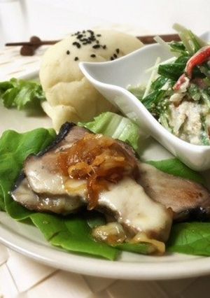 リメイク☆鰹のたたきチーズ照り焼き-レシピのメイン写真
