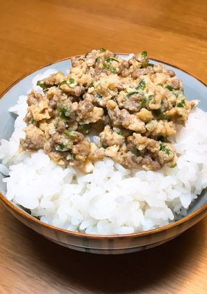 ご飯の友♪ピーマンとひき肉の味噌そぼろ-レシピのメイン写真