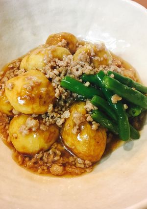 ほっこり美味しい！揚げ新じゃがのそぼろ煮-レシピのメイン写真