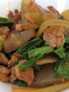 セロリとコンニャクの豆板醬炒め-レシピのメイン写真