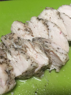 ほっとくだけの簡単鶏胸肉のシットリ煮?♡-レシピのメイン写真