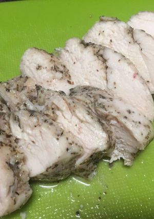 ほっとくだけの簡単鶏胸肉のシットリ煮？♡-レシピのメイン写真
