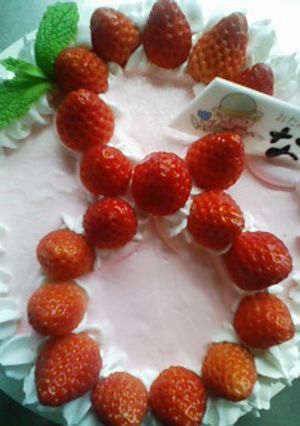 桃色！　BIRTHDAY　CAKE*-レシピのメイン写真