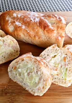 余ったポテトサラダでスタッフドバゲット♫-レシピのメイン写真