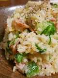簡単ランチ☆にんにく風味レタスチャーハン