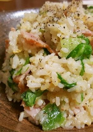 簡単ランチ☆にんにく風味レタスチャーハン-レシピのメイン写真