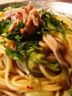 マイタケとレタスの和風パスタ-レシピのメイン写真