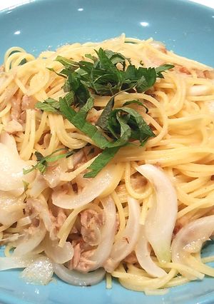 マカとツナと新たまねぎのペペロンチーノ-レシピのメイン写真