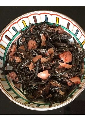 カリカリ梅と芽ひじきのふりかけ-レシピのメイン写真