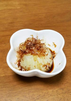 レンジで簡単！おいしい♪新たまバター醤油-レシピのメイン写真