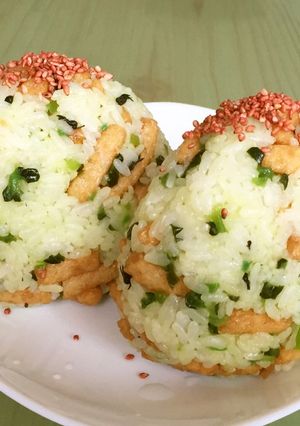 ☆かっぱえびせん しその実おにぎり-レシピのメイン写真