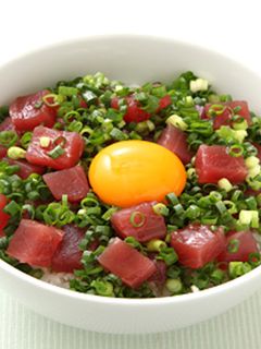 たっぷりねぎのまぐろすし丼-レシピのメイン写真