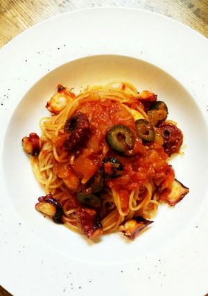 タコとオリーブのトマトパスタ-レシピのメイン写真