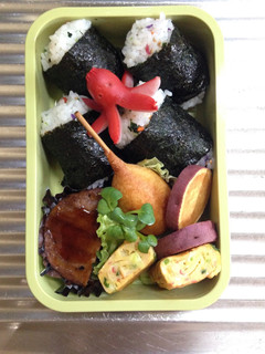 お弁当12〔おにぎり〕-レシピのメイン写真