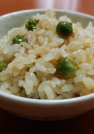 うすいえんどう*豆ご飯☆にんにく醤油風味-レシピのメイン写真