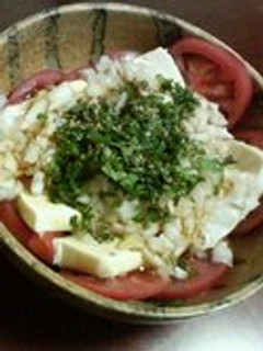 トマトと豆腐で簡単サラダ-レシピのメイン写真