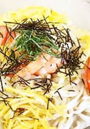 エビ入り♪ごま味噌豆乳うどん-レシピのメイン写真