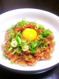 切って混ぜるだけ!まぐろユッケ-レシピのメイン写真