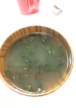 超簡単！ワカメを食べるための味噌汁-レシピのメイン写真