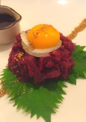 おうち居酒屋♡食べて納得、鯨ユッケ-レシピのメイン写真