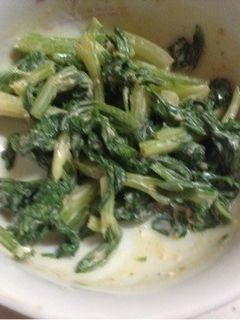 たった5分! セロリの葉っぱの和え物-レシピのメイン写真