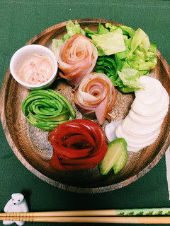 餃子の皮とハムで☆バラの花-レシピのメイン写真