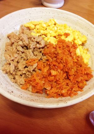 簡単晩ごはん 色鮮やか♡三色丼-レシピのメイン写真