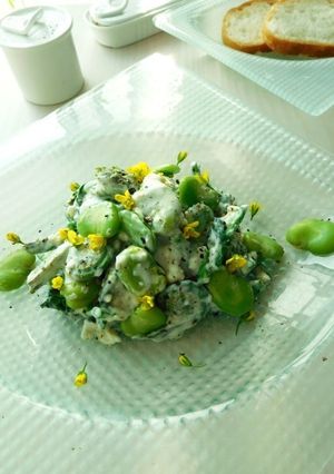 そら豆とこごみのブルーチーズ和え-レシピのメイン写真