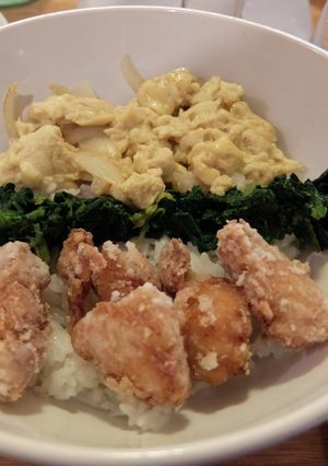 親子丼風の3色鳥唐揚げ丼-レシピのメイン写真