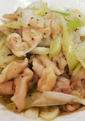 簡単！旨い！鶏皮ネギ炒め❥❥❥-レシピのメイン写真