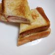我が家のハムチーズギューギュートースト