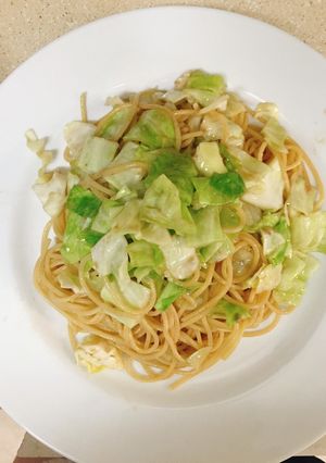 春キャベツとアンチョビのペペロンチーノ-レシピのメイン写真