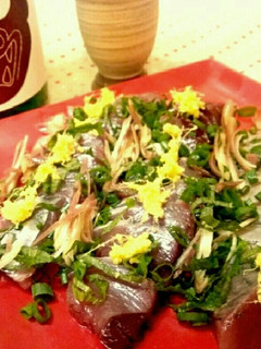 簡単で豪華!薬味たっぷりカツオのお刺身-レシピのメイン写真