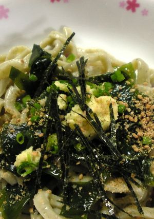 緑茶を食べよう①粉末緑茶入り手打ちうどん-レシピのメイン写真